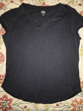 New York & Company Soho black notch neck shirt, size XXL, NWOT